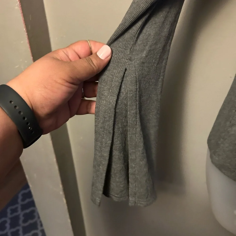 Sen Gray Off-Shoulder Long Sleeve Top - super soft ribbed split sleeve - Picture 4 of 11